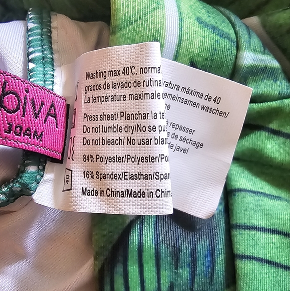 Avid Love. Women's 2 Piece Swimsuit. Palm Leaf Design. Size Medium. NWT. - Picture 6 of 8